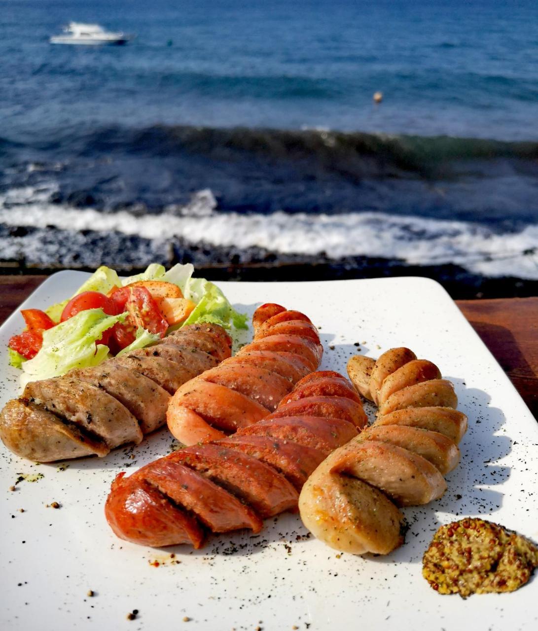 Villa Alba Bali Dive Resort Tulamben Kültér fotó